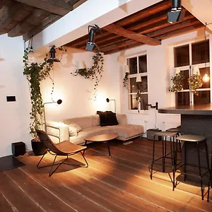 Peper Apartment