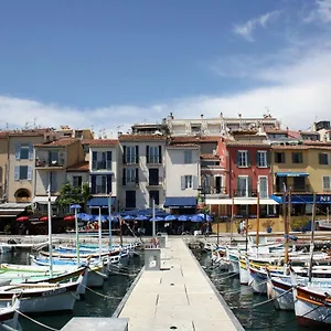 cassis-et-ses-merveilleuses-calanques.fr-provencehotel.com/