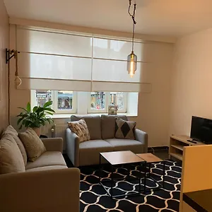 Elma's Place Apartment