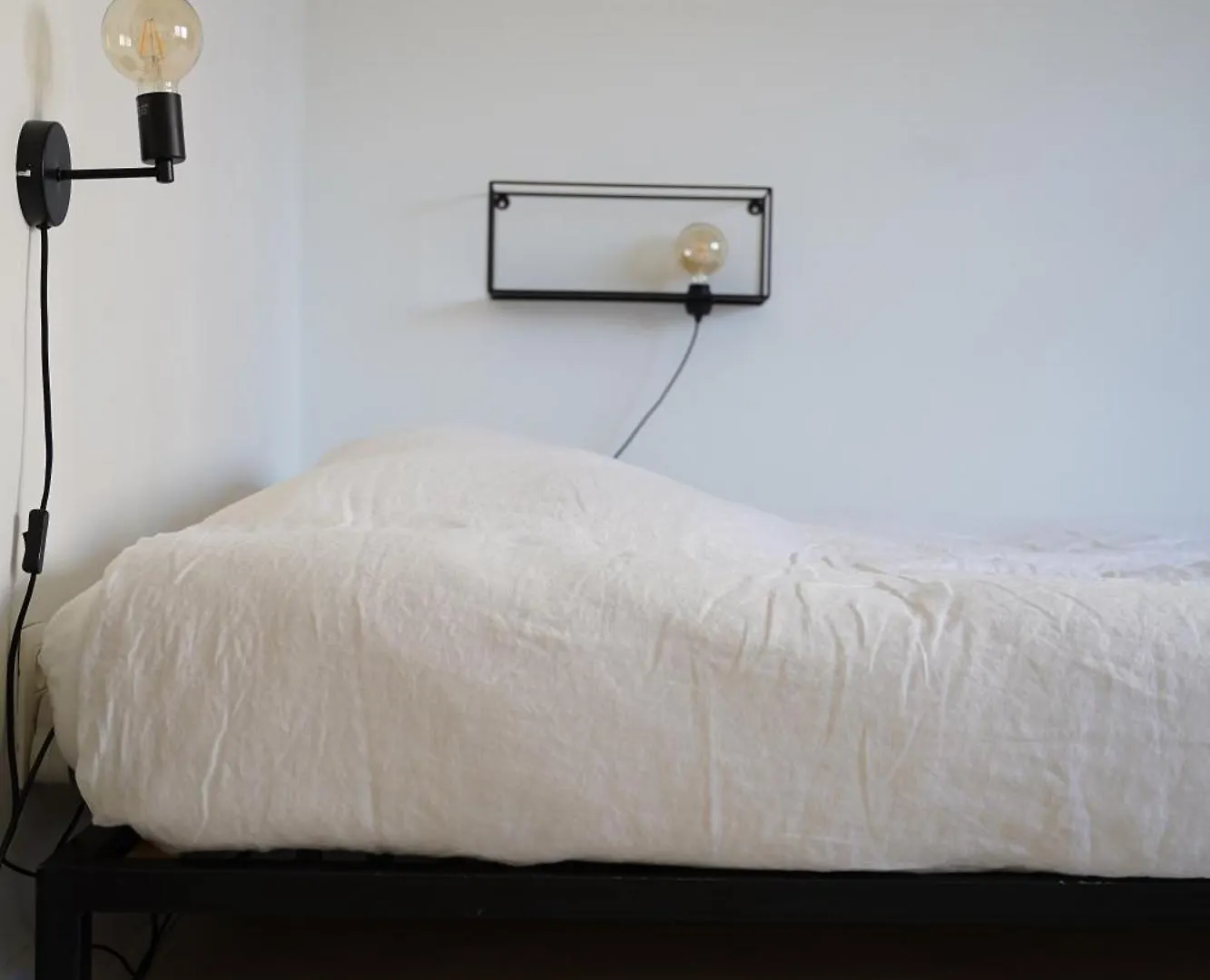 Edville Studio Ghent 0*,  Belgium